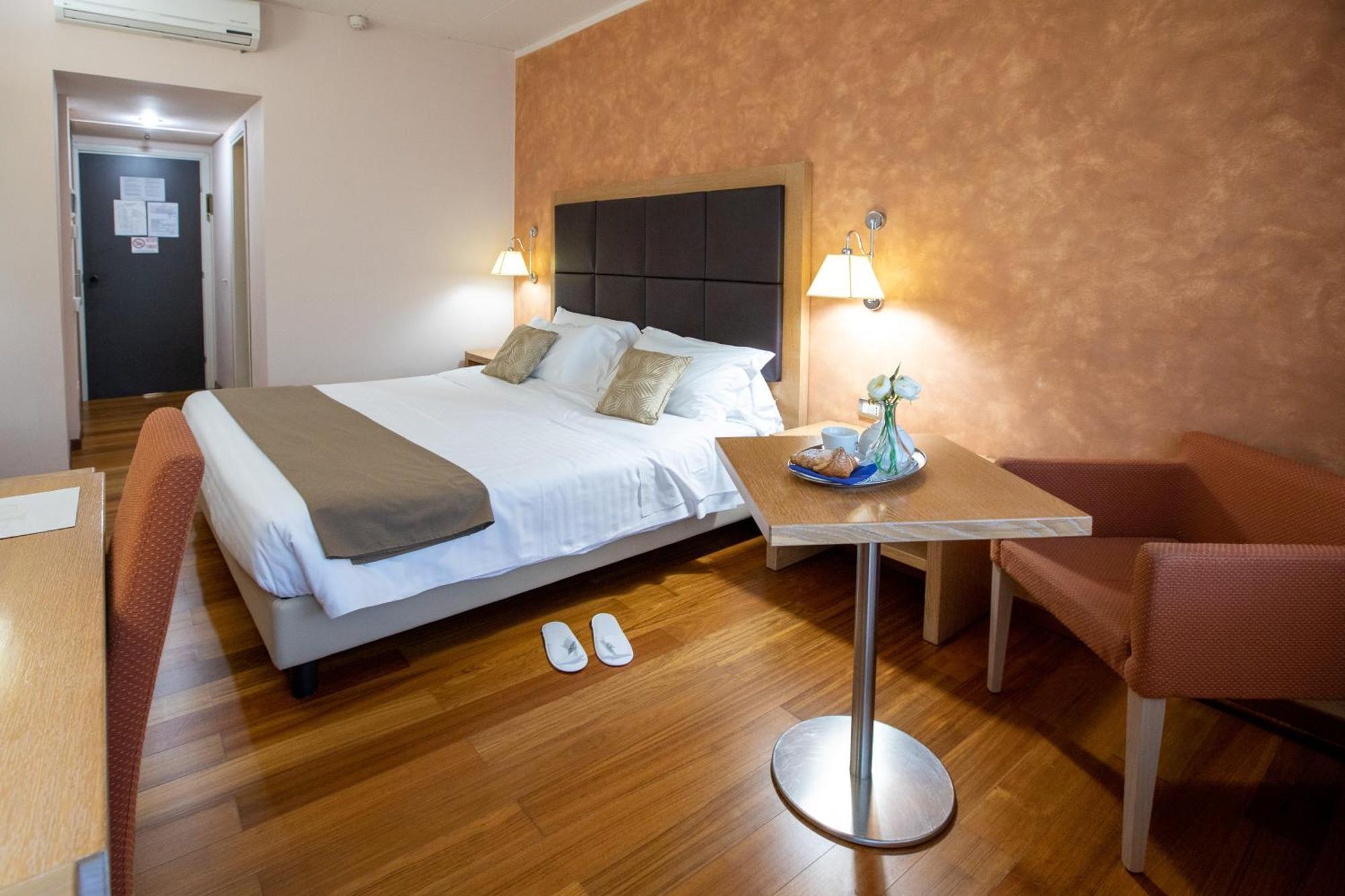 Hotel Palace Del Conero 4*