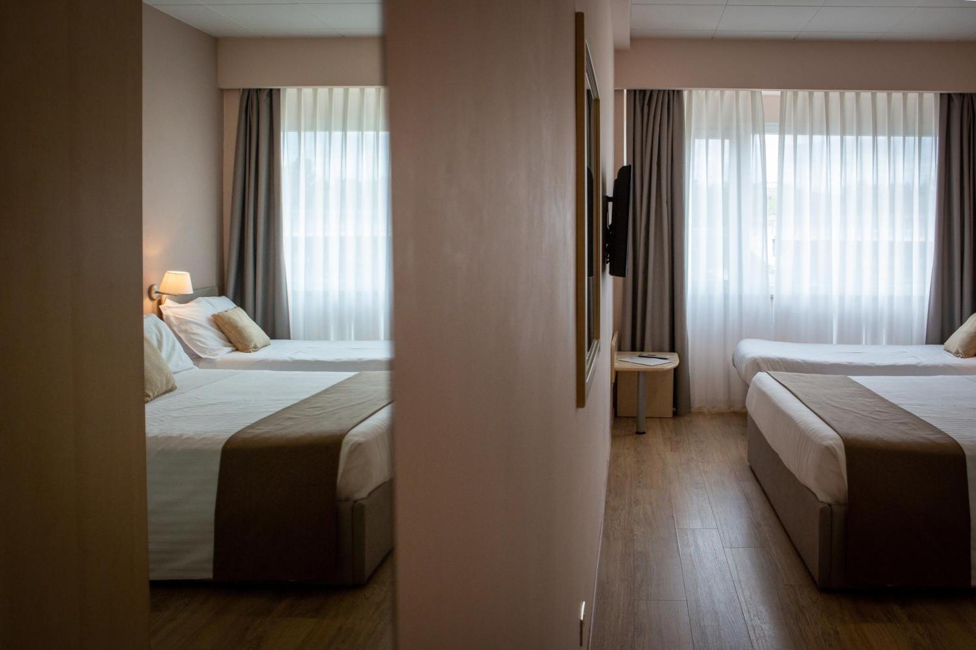 Hotel Palace Del Conero